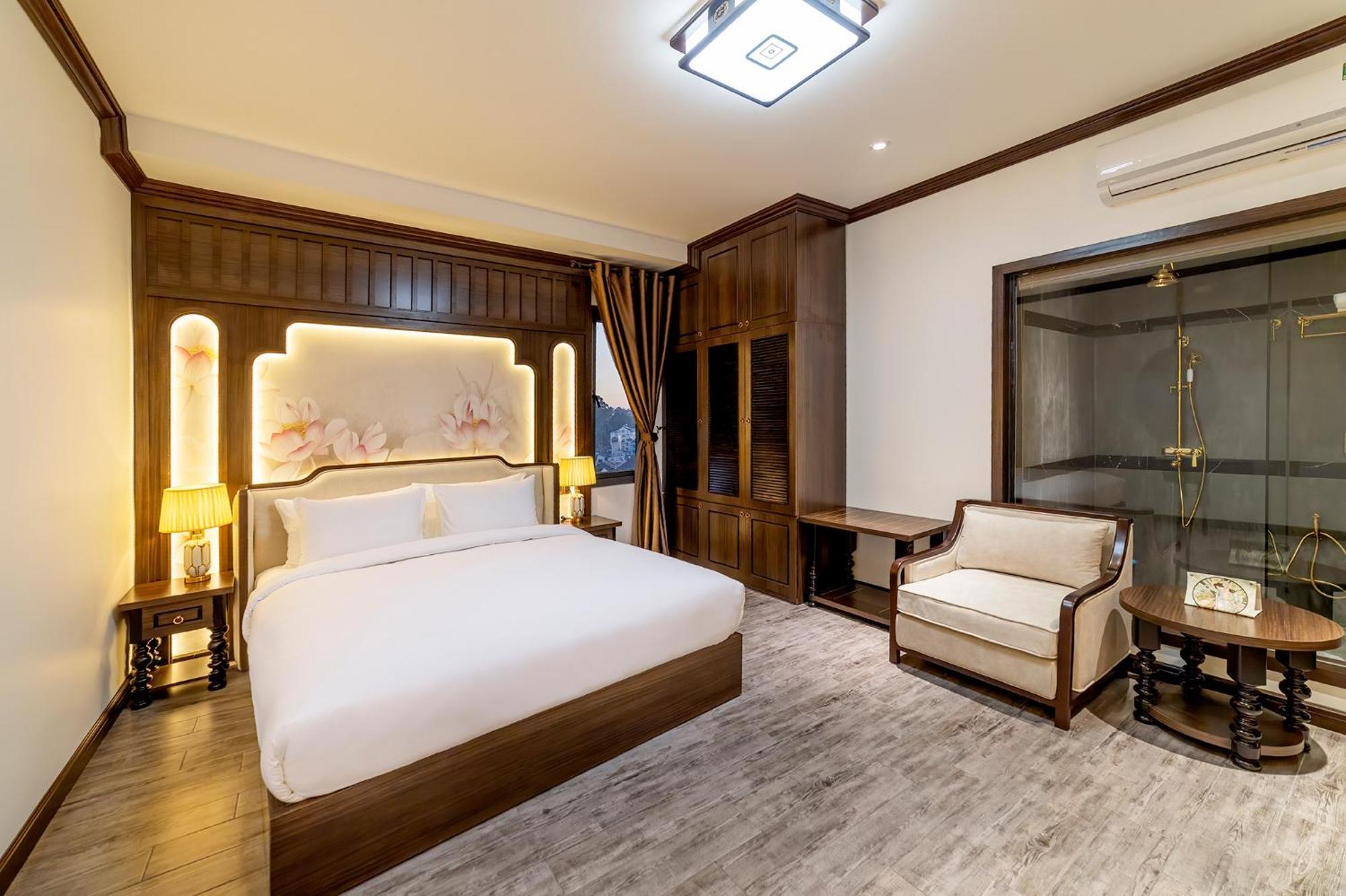 Le House Hotel 4*